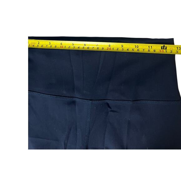 Lululemon Women’s Align Crop Navy Leggings *Dimensions In Pictures* - Picture 4 of 6